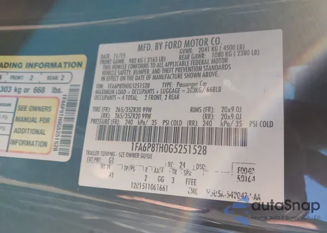 2016 Ford Mustang Ecoboost z USA, uszkodzony, nr VIN 1FA6P8TH0G5251528